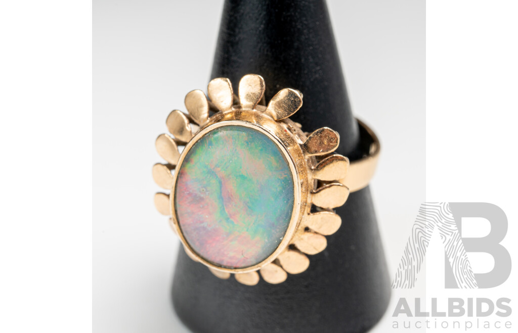 9ct Vintage Opal Doublet Cocktail Ring, Size P, 5.54 Grams