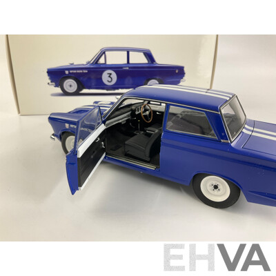Boxed Autoart Diecast Ford Lotus Cortina MK1, Neptune Racing, 1:18 Scale
