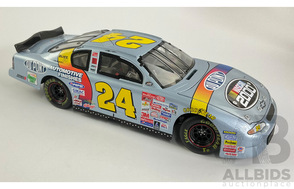Diecast 2000 Chevrolet Monte Carlo NASCAR, Jeff Gordon