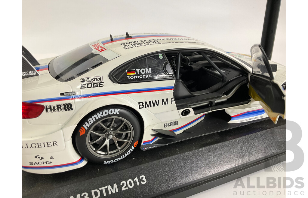 Minichamps Diecast BMW M3 DTM 2013