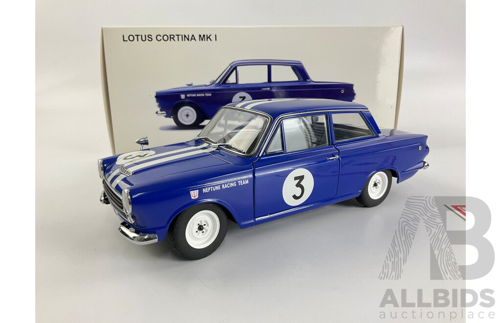 Boxed Autoart Diecast Ford Lotus Cortina MK1, Neptune Racing, 1:18 Scale