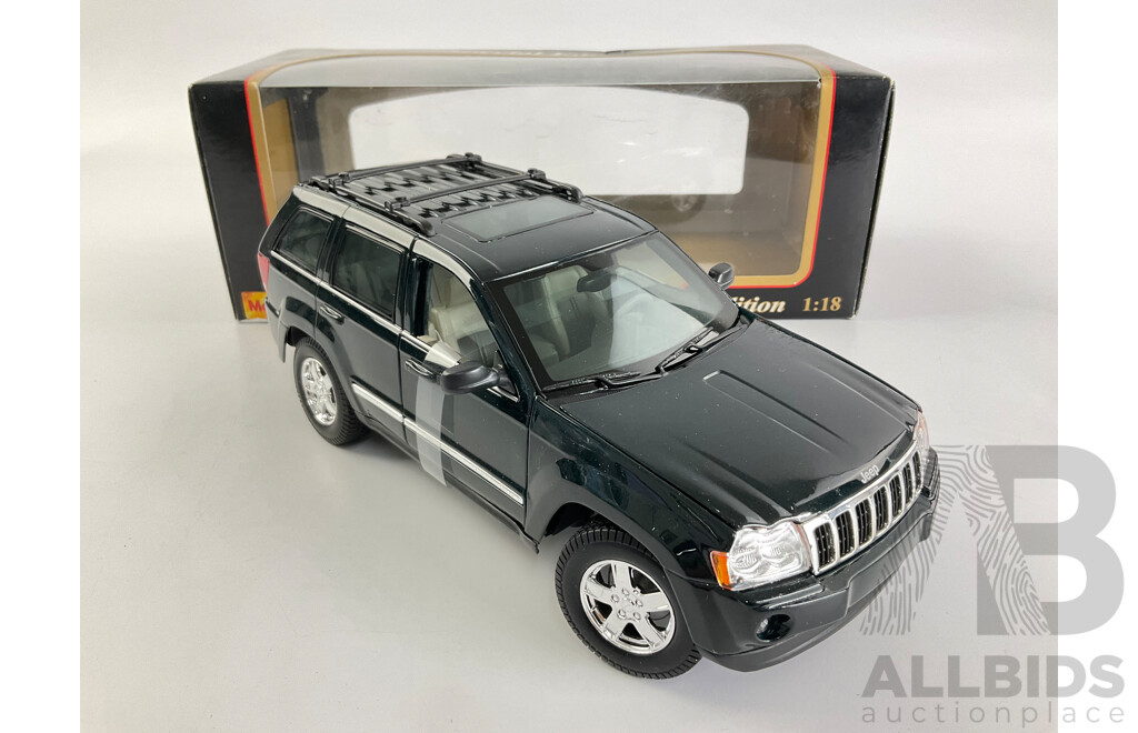 Boxed Maisto Special Edition Diecast 2005 Jeep Grand Cherokee, 1:18 Scale