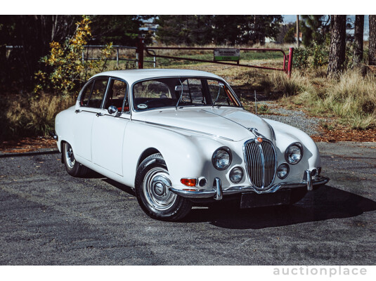 1/1964 Jaguar S-Type 3.4 4d Sedan White 4.2L Converted