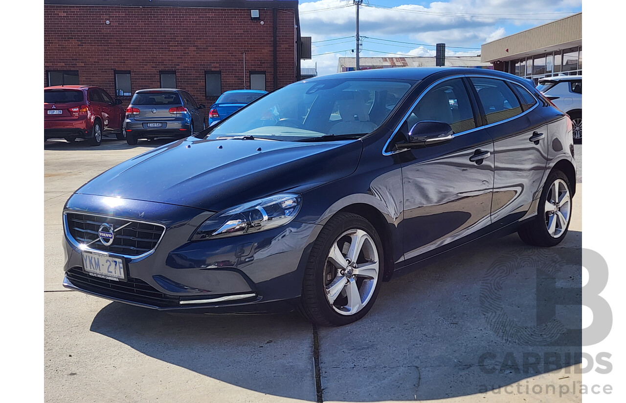 1/2015 Volvo V40 D4 Luxury M MY14 5d Hatchback Blue 2.0L