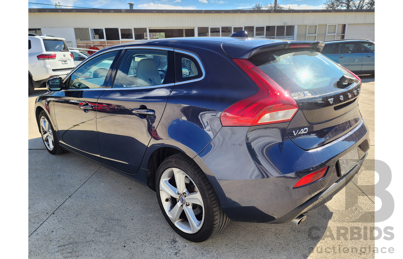 1/2015 Volvo V40 D4 Luxury M MY14 5d Hatchback Blue 2.0L