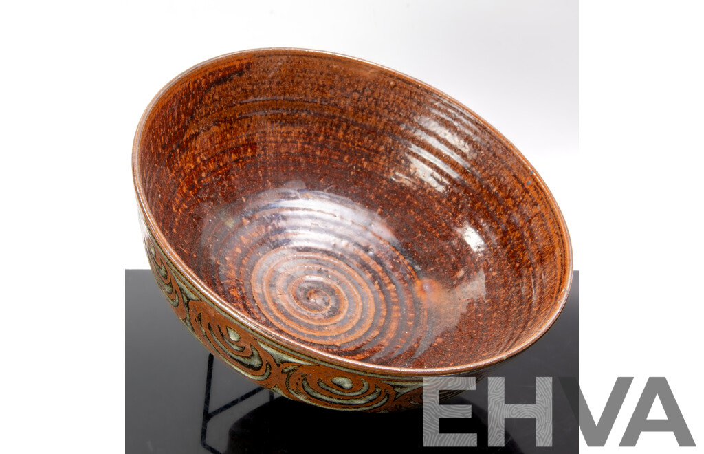 Australian Studio Pottery Bowl with Glazed Design