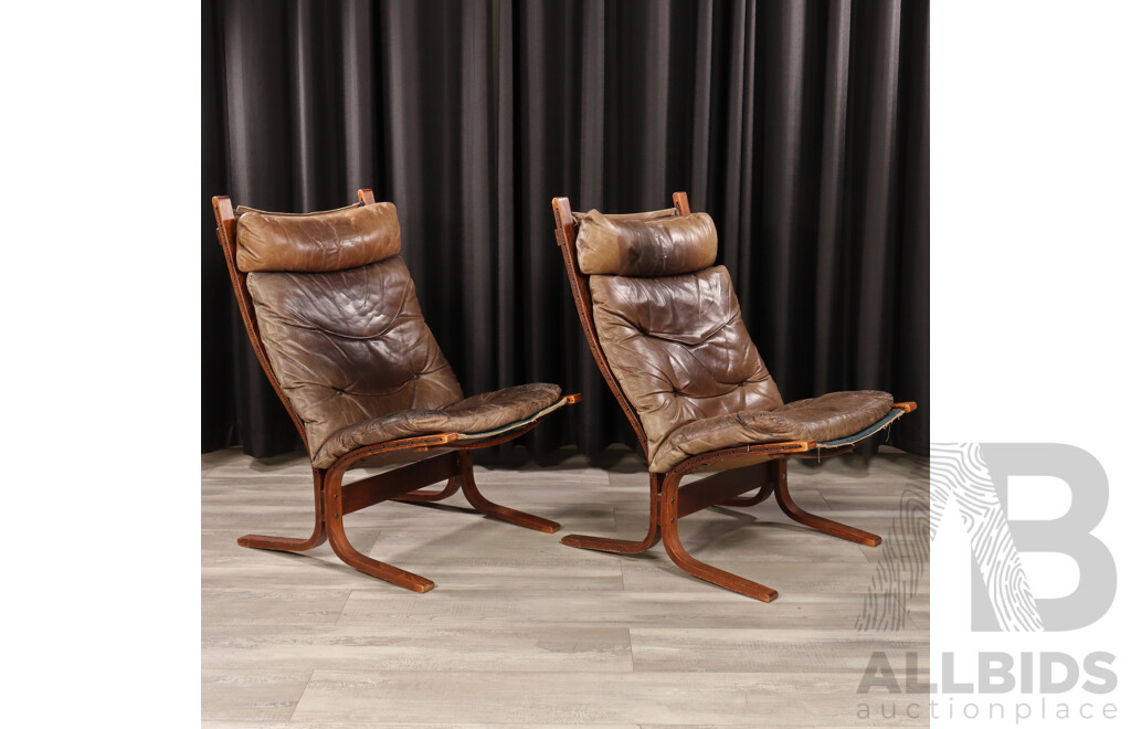 Pair of Siesta Chairs and Single Footstool by Ingmar Relling for Westnofa
