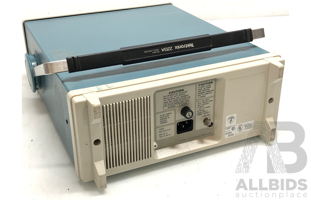 Tektronix 2213A 20MHz Dual Channel Oscilloscope