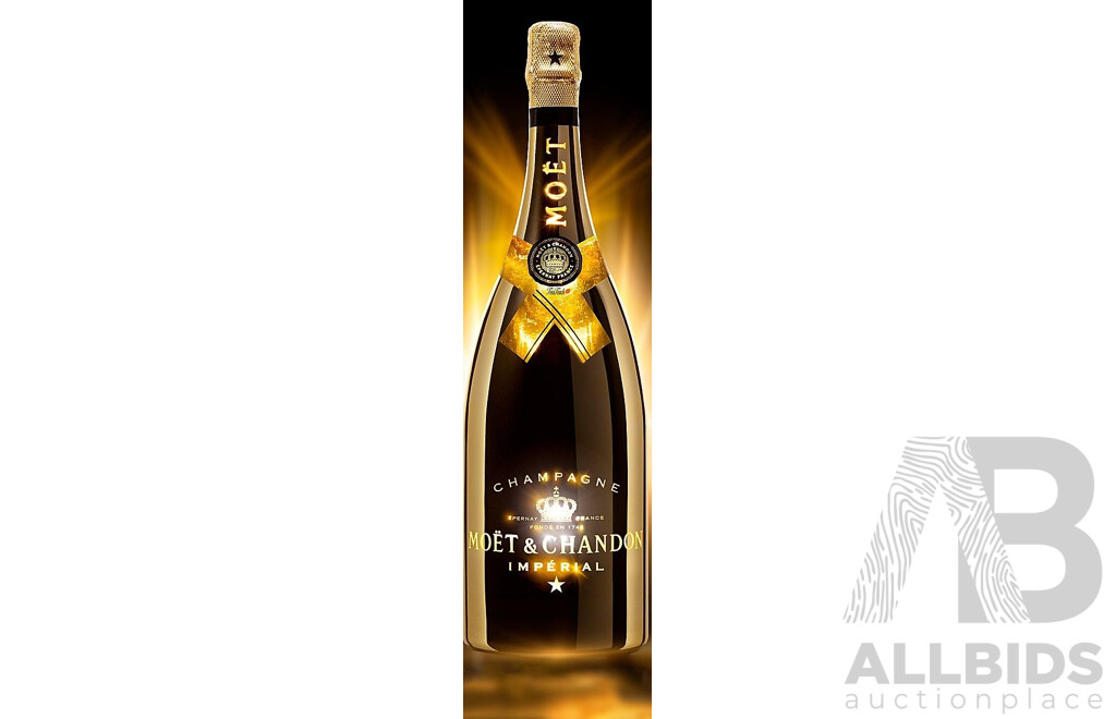 LIVE AUCTION 4 - Spoil Her Package - Valued at $4,150