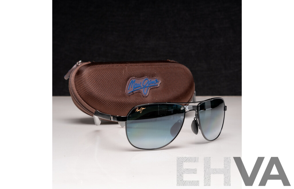 Maui Jim Guardrails 327-02 Gunmetal & Black / Neutral Grey Polarised Lenses