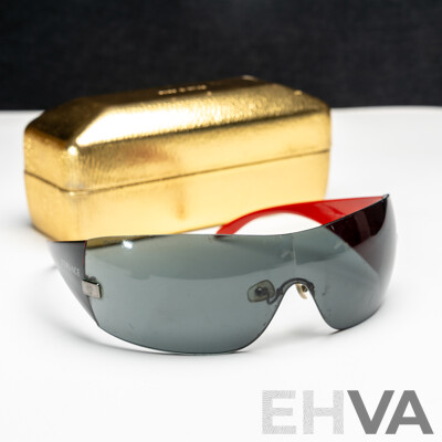 VERSACE Black Red Shield Wrap Sunglasses VE 2054 1001/87 115 3N 2O54