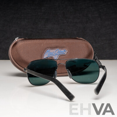 Maui Jim Guardrails 327-02 Gunmetal & Black / Neutral Grey Polarised Lenses