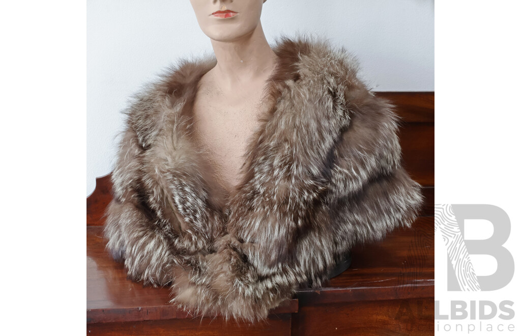 Vintage Silver Fox Fur Shawl, Suit S-M - a Cornelius Original Sydney