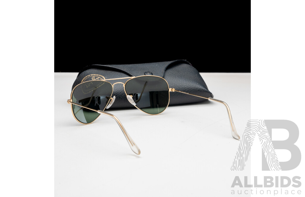 Ray-Ban Small Metal Aviator Sunglasses with Case, RB3044 L0207 52 00