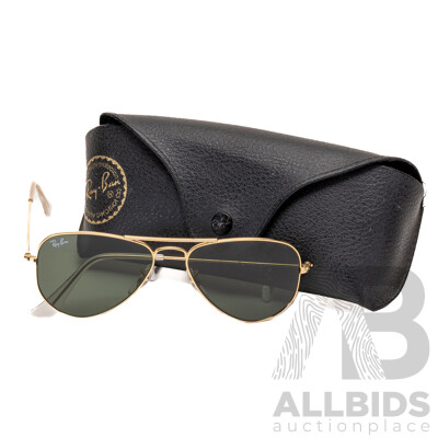 Vintage Ray-Ban Small Metal Aviator Sunglasses with Case, RB3044 L0207 52 00