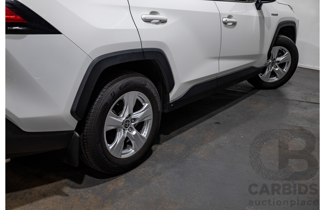 07/2020 Toyota Rav4 GX (AWD) HYBRID NAV AXAH54R 5D Wagon Glasier White  2.5L - 88kw Hybrid