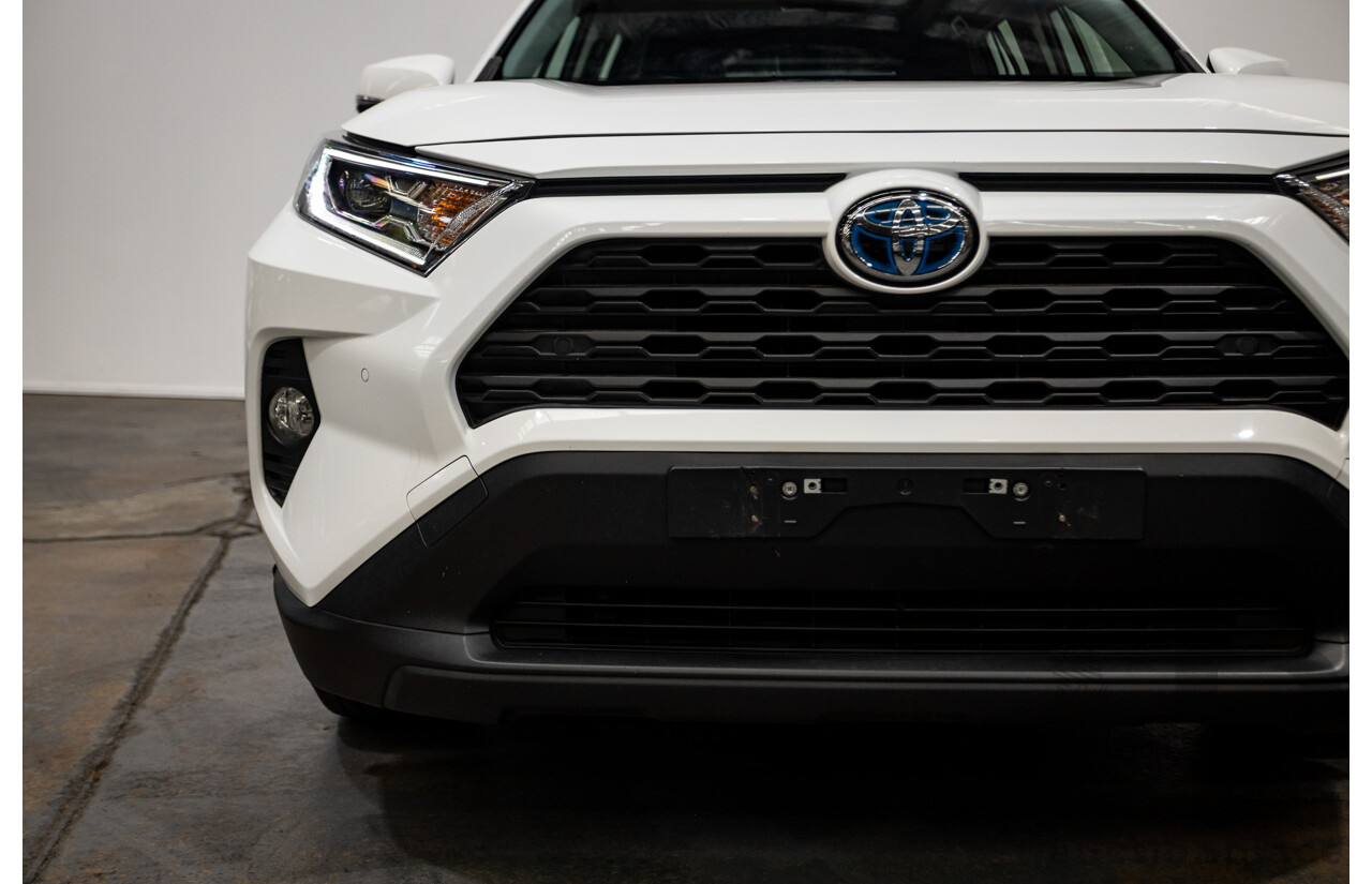 07/2020 Toyota Rav4 GX (AWD) HYBRID NAV AXAH54R 5D Wagon Glasier White  2.5L - 88kw Hybrid