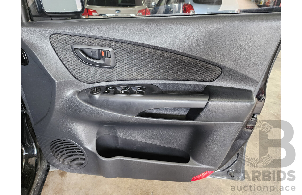 4/2009 Hyundai Tucson CITY SX 08 UPGRADE 4d Wagon Black 2.0L