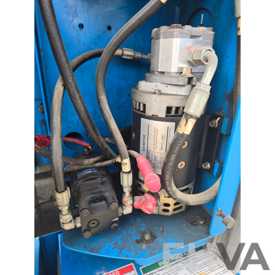 2009 Genie Z-30/20N Articulated Electric Boom Lift