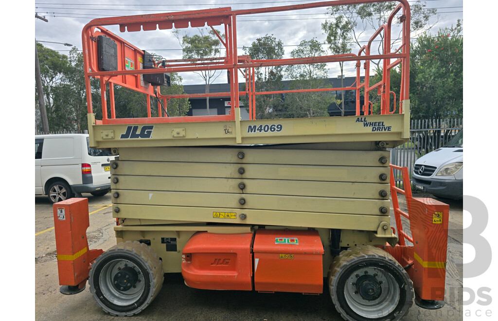 2007 JLG M4069LE All Wheel Drive Scissor Lift