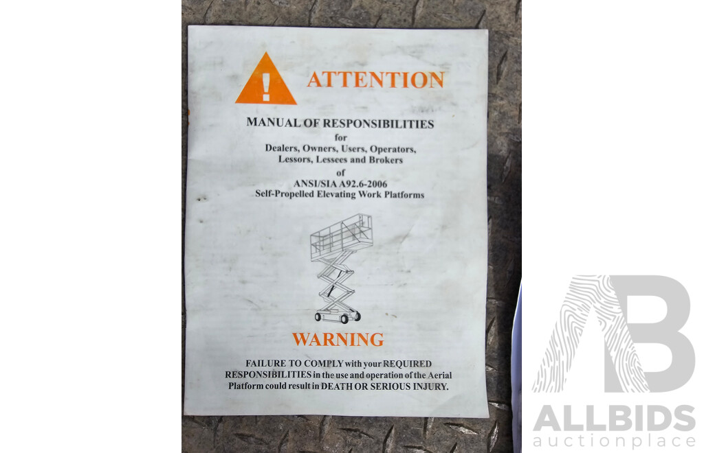 2015 MEC 3084RT Speed Level Quad-Trax 4WD Diesel Scissor Lift