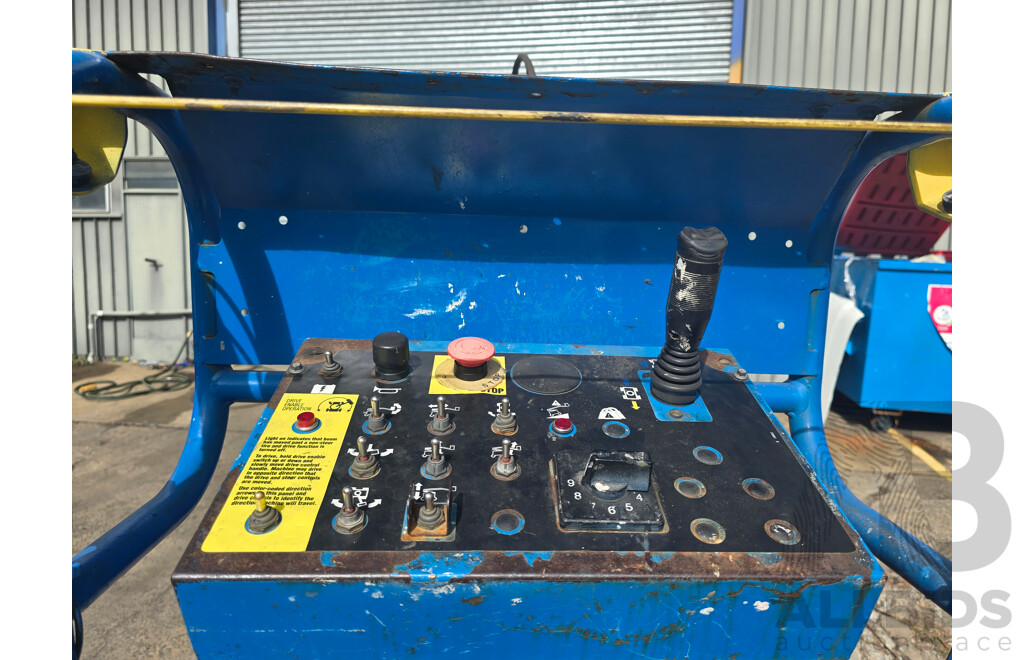 2009 Genie Z-30/20N Articulated Electric Boom Lift
