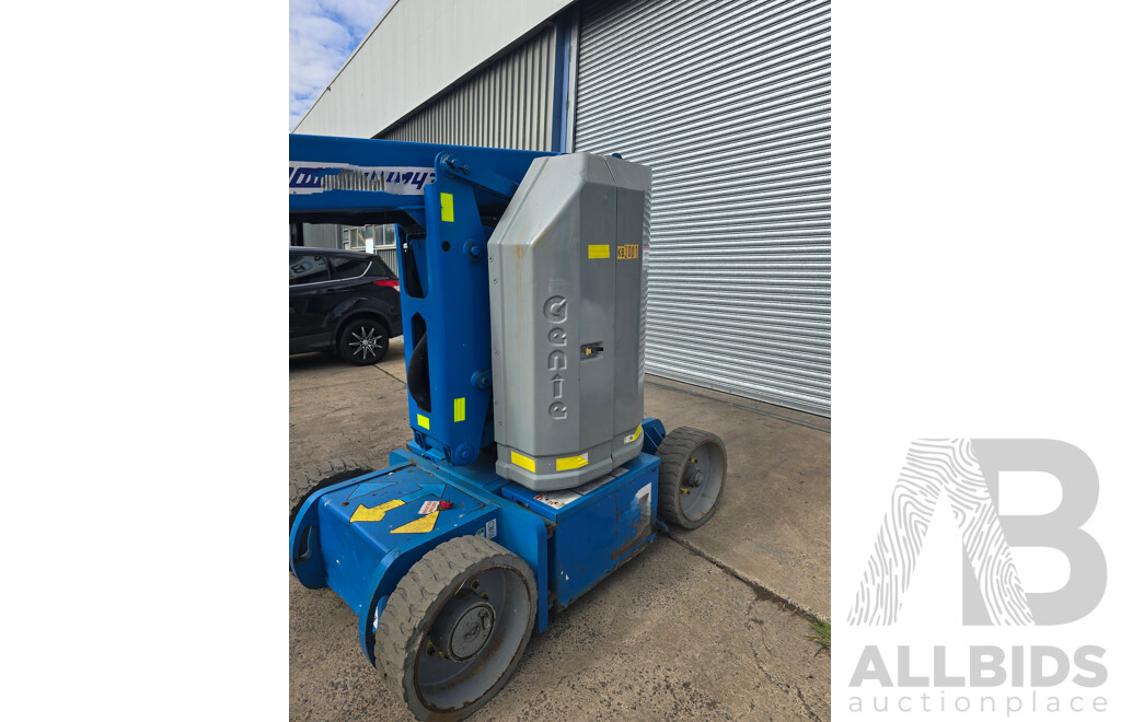 2009 Genie Z-30/20N Articulated Electric Boom Lift