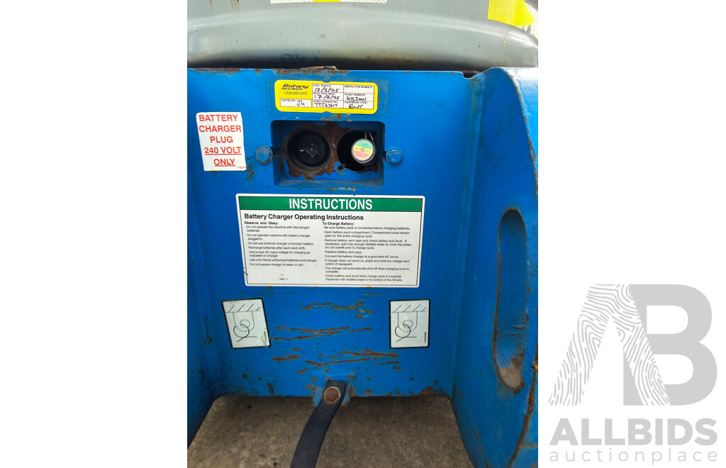 2009 Genie Z-30/20N Articulated Electric Boom Lift