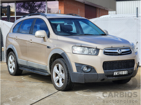 8/2012 Holden Captiva 7 CX (4x4) CG SERIES II 4d Wagon Gold 3.0L