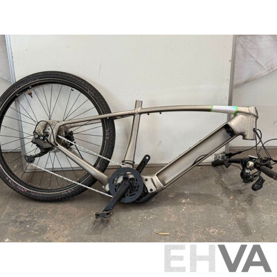 Trek Allant +8 Bike Frame with Rear Tyre
