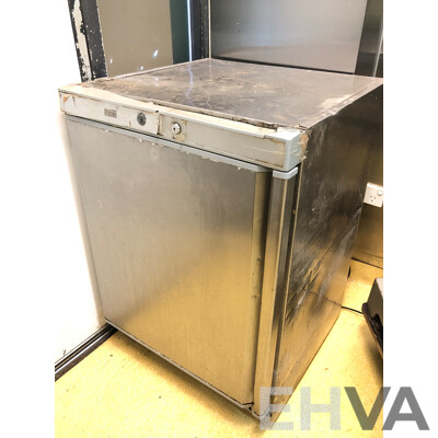 Nuline 125 Litre Commercial Upright Freezer