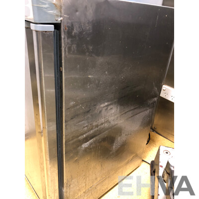 Nuline 125 Litre Commercial Upright Freezer