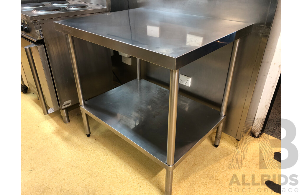 Alphaline 900mm Stainless Steel Bench
