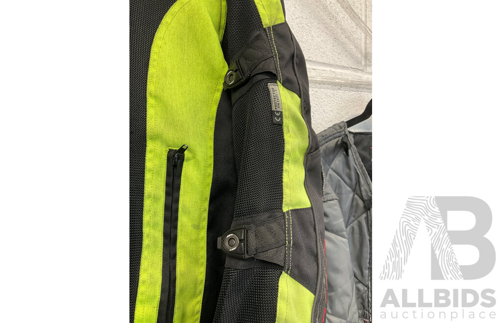 RST Contour Plus Black Yellow Mens Textile Motorbike Jacket with Two Factory Fitted Inserts Size 3XL