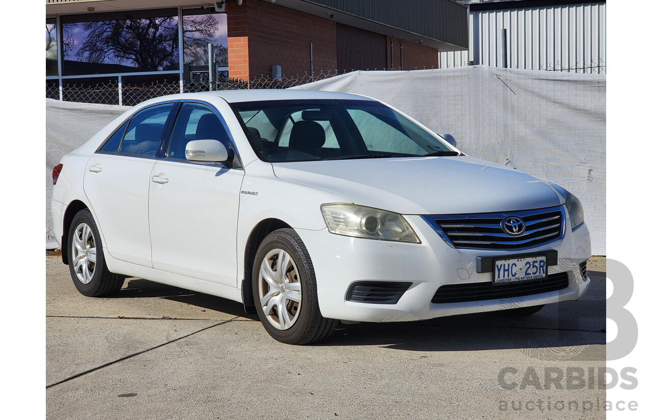 9/2009 Toyota Aurion AT-X GSV40R 4d Sedan White 3.5L