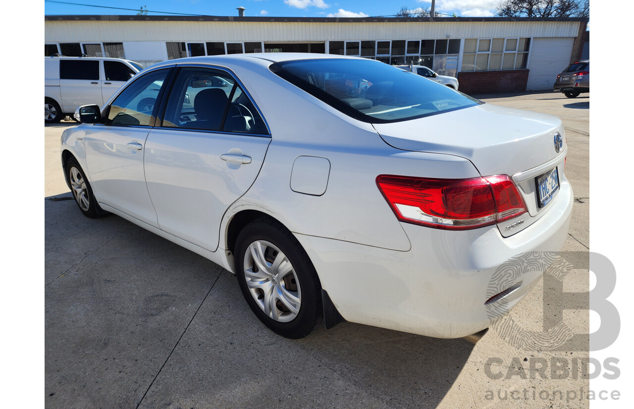 9/2009 Toyota Aurion AT-X GSV40R 4d Sedan White 3.5L
