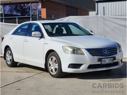 9/2009 Toyota Aurion AT-X GSV40R 4d Sedan White 3.5L