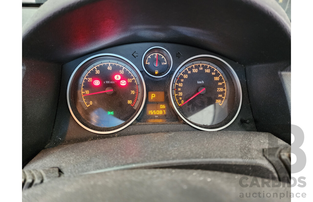 4/2005 Holden Astra CDX AH 5d Hatchback Gold 1.8L