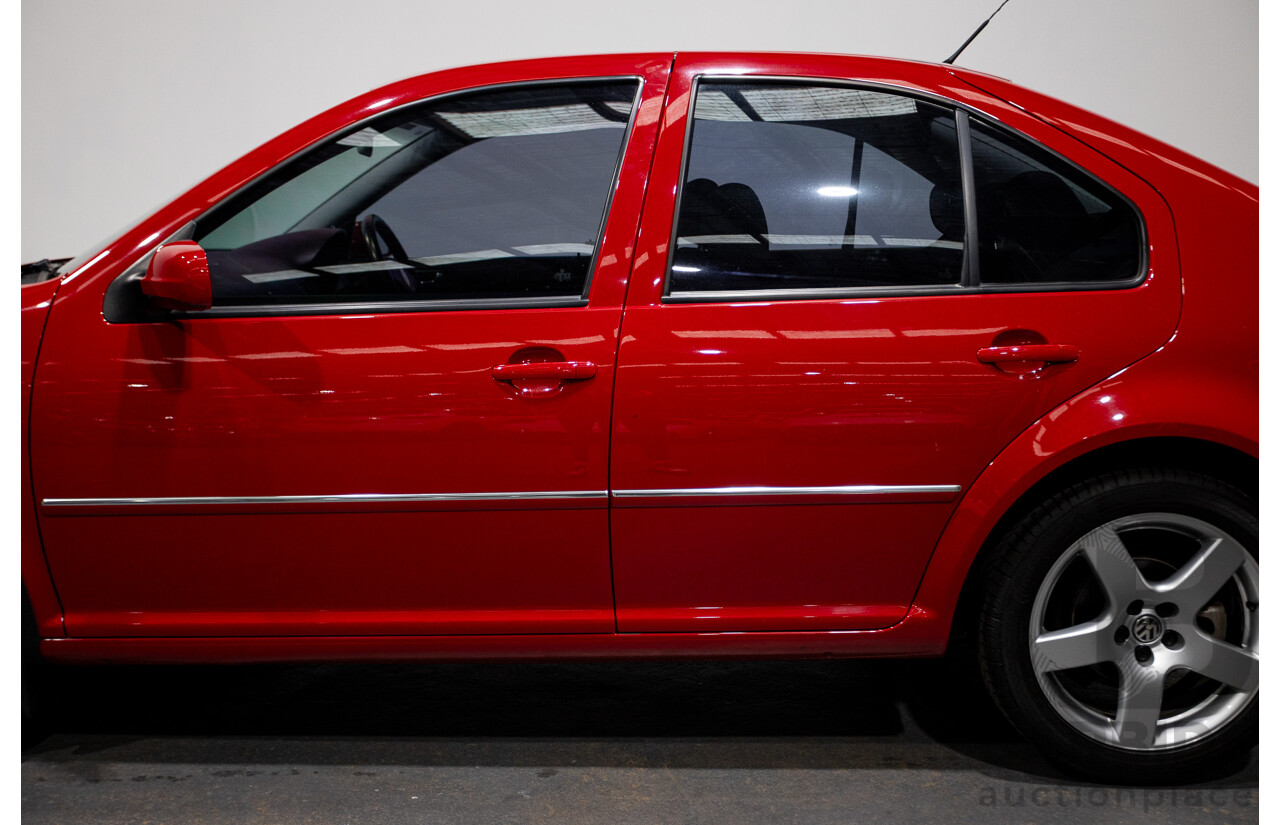 7/2005 Volkswagen Bora 2.3L V5 1J 4d Sedan Tornado Red 2.3L