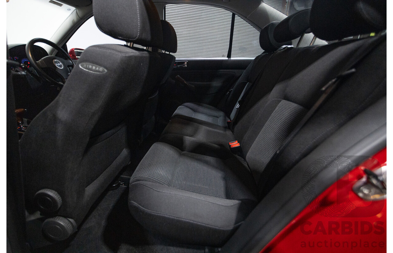 7/2005 Volkswagen Bora 2.3L V5 1J 4d Sedan Tornado Red 2.3L