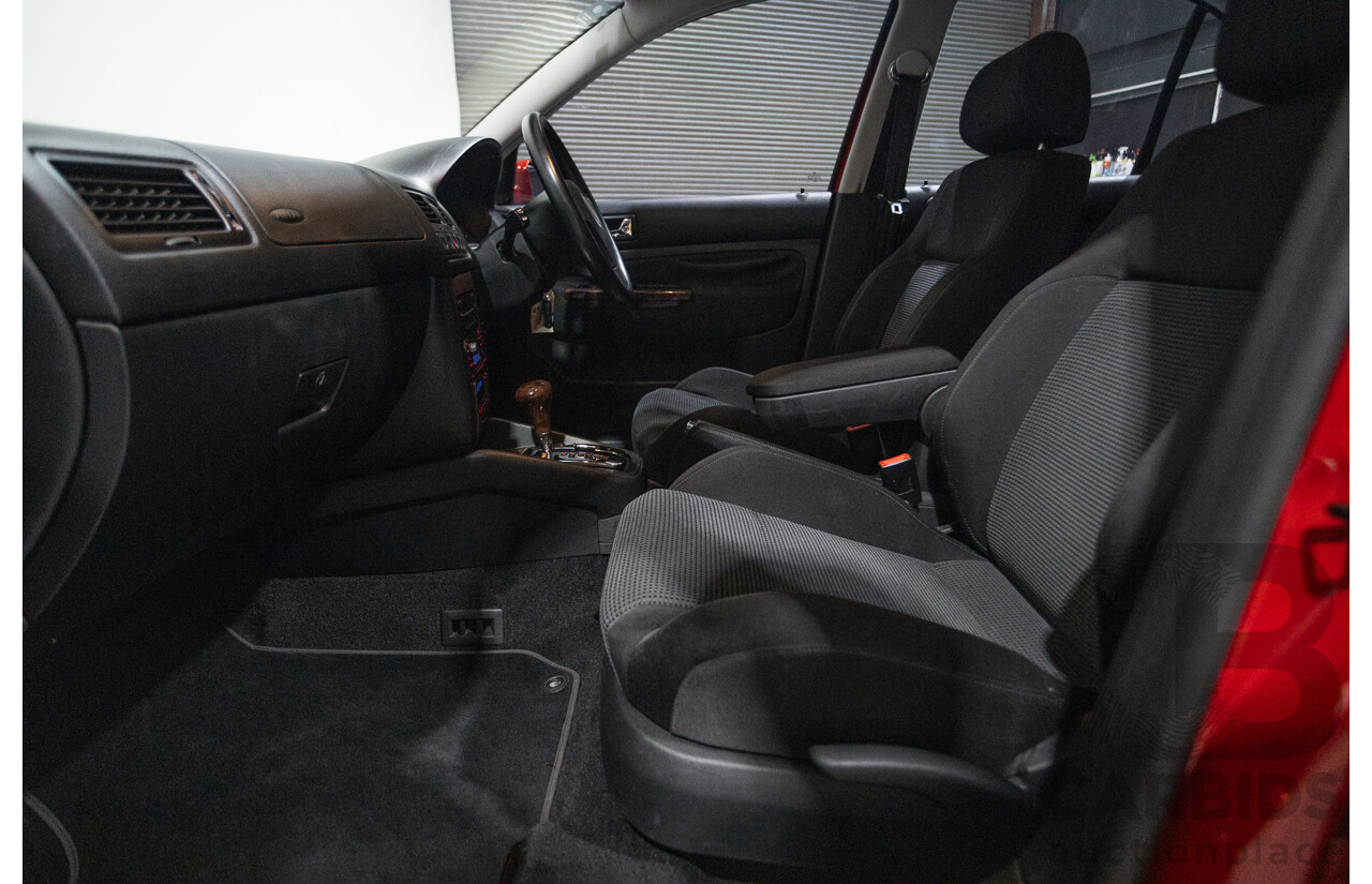 7/2005 Volkswagen Bora 2.3L V5 1J 4d Sedan Tornado Red 2.3L