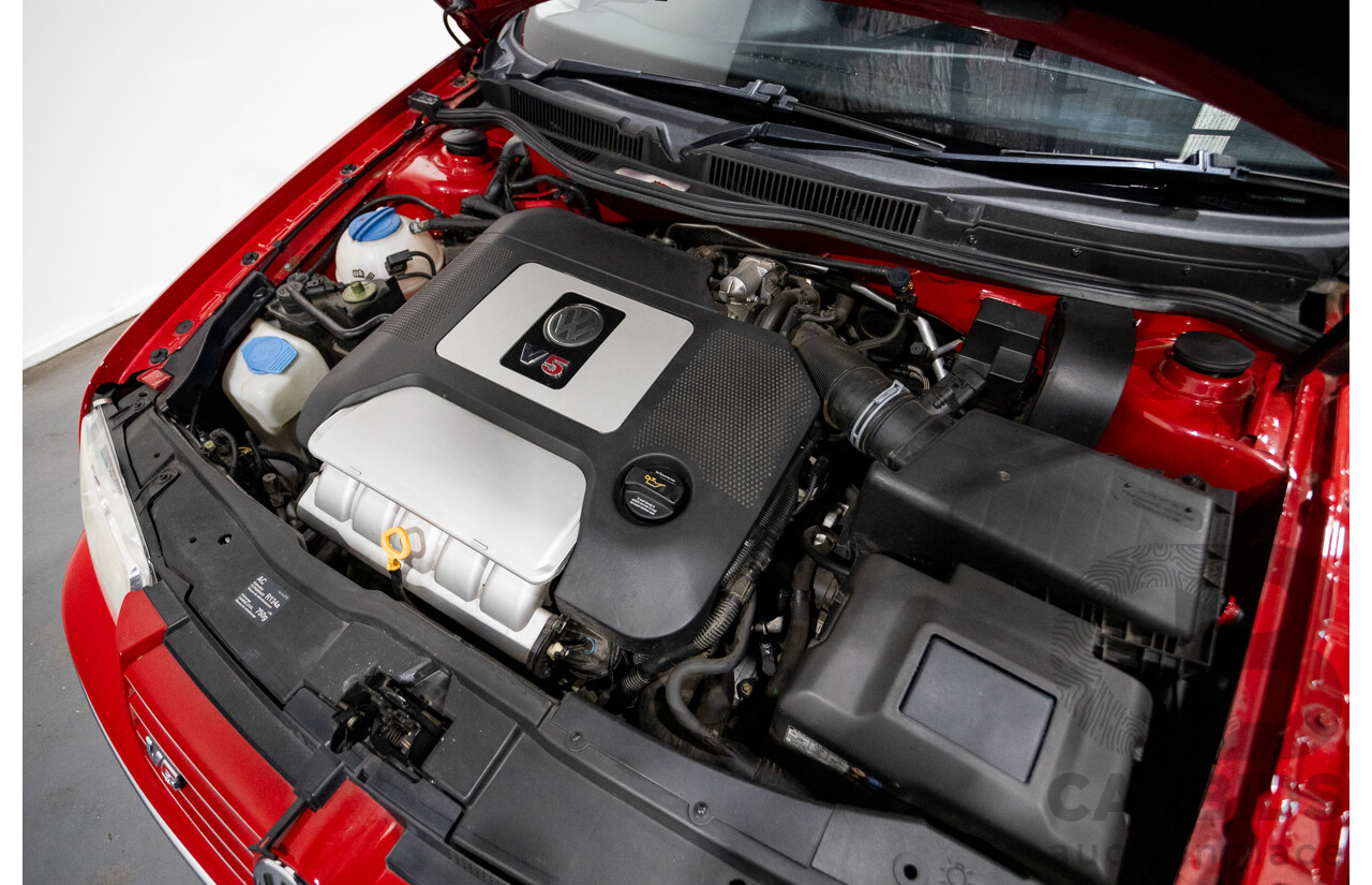 7/2005 Volkswagen Bora 2.3L V5 1J 4d Sedan Tornado Red 2.3L