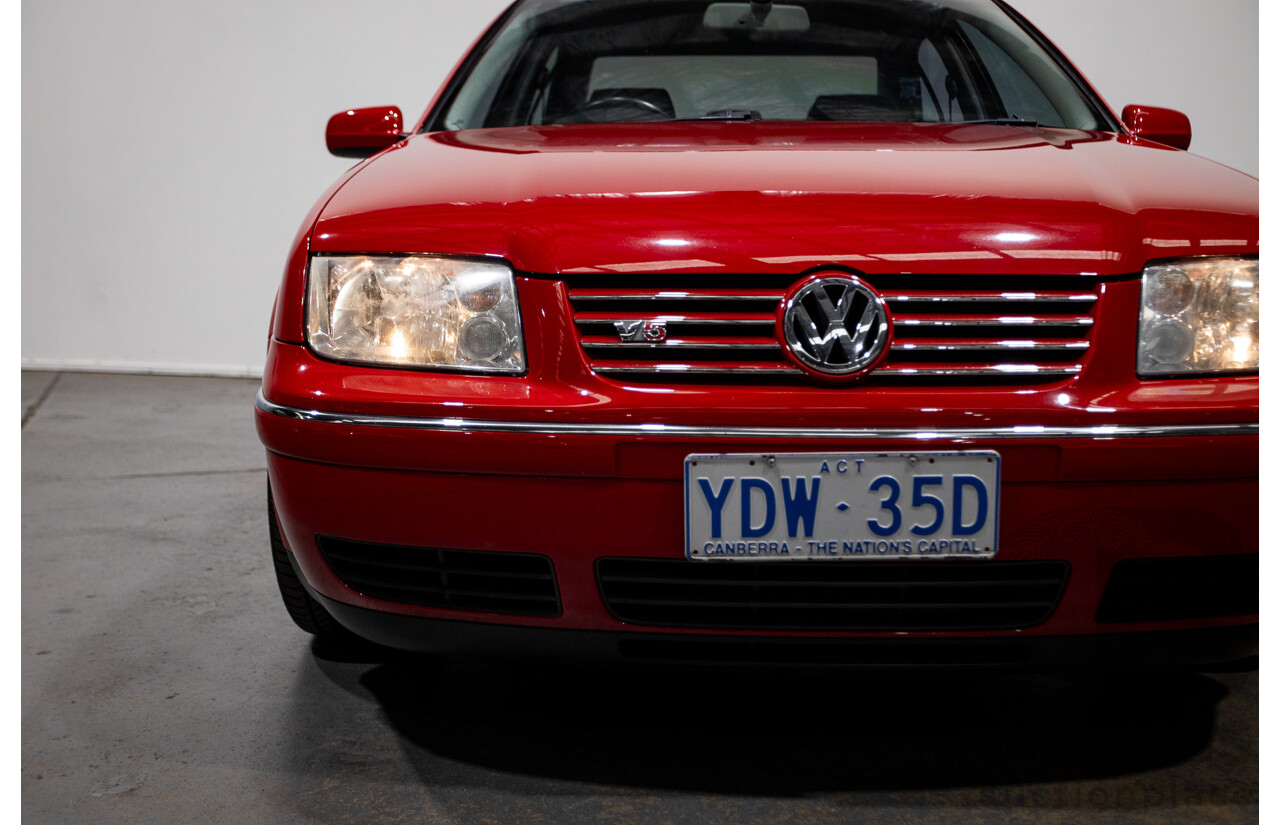 7/2005 Volkswagen Bora 2.3L V5 1J 4d Sedan Tornado Red 2.3L