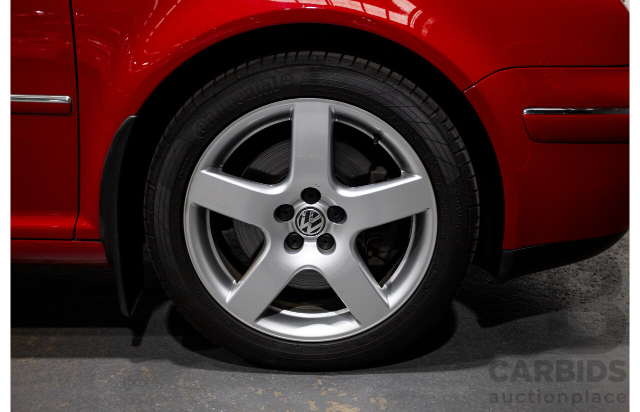 7/2005 Volkswagen Bora 2.3L V5 1J 4d Sedan Tornado Red 2.3L