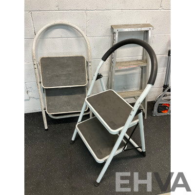 TOOLMASTER Folding Tool Trolley and Assorted Leaders - Lot of 4