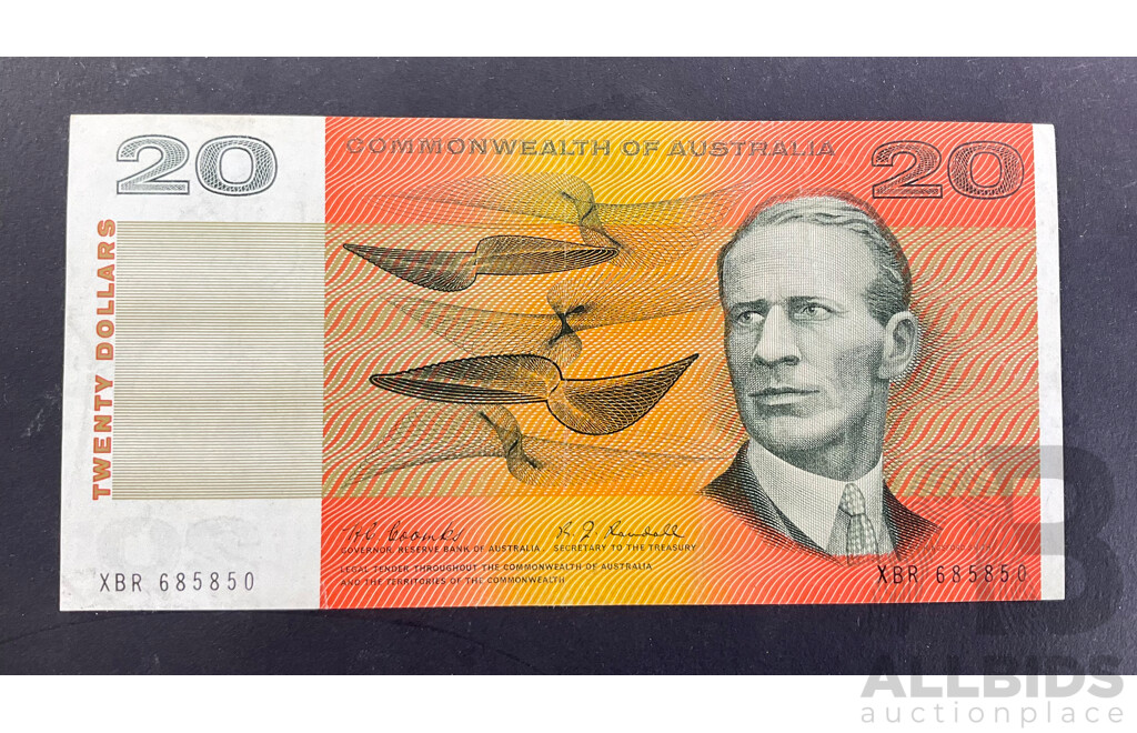 Australian 1967 Coombs Randall $20 A/UNC Note XBR 685850 R402