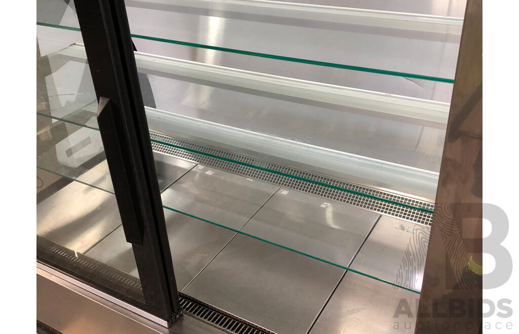 Infrico 365 Litre Refrigerated Pastry Display Case