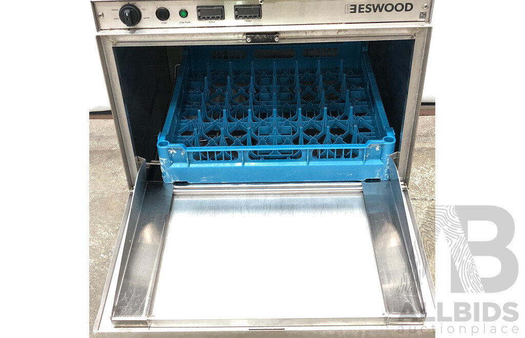 Eswood UC-25NDP Commercial Dishwasher