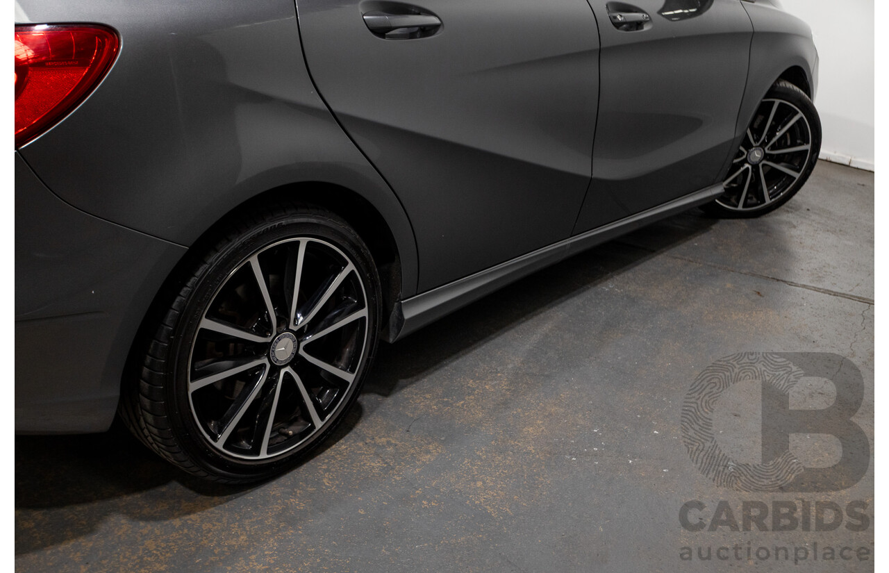 6/2014 Mercedes-Benz B250  246 MY14 5d Hatchback Mountain Metallic Grey 2.0L