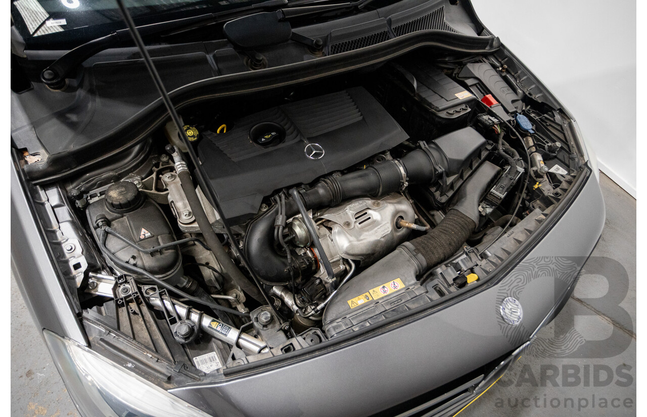 6/2014 Mercedes-Benz B250  246 MY14 5d Hatchback Mountain Metallic Grey 2.0L
